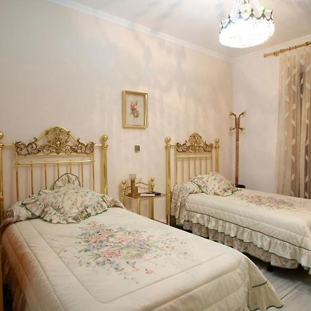 Hostal Jimenez Azuaga 部屋 写真