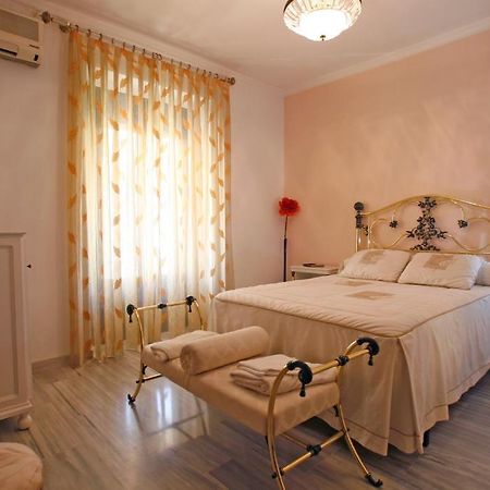 Hostal Jimenez Azuaga 部屋 写真