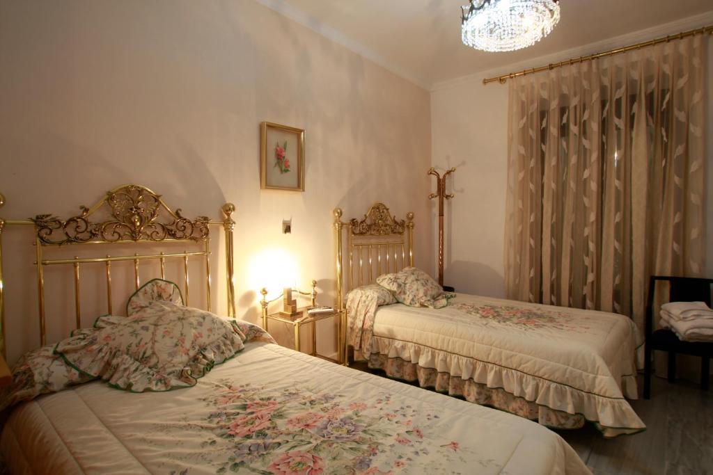 Hostal Jimenez Azuaga 部屋 写真