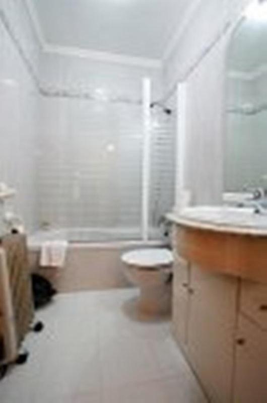 Hostal Jimenez Azuaga 部屋 写真